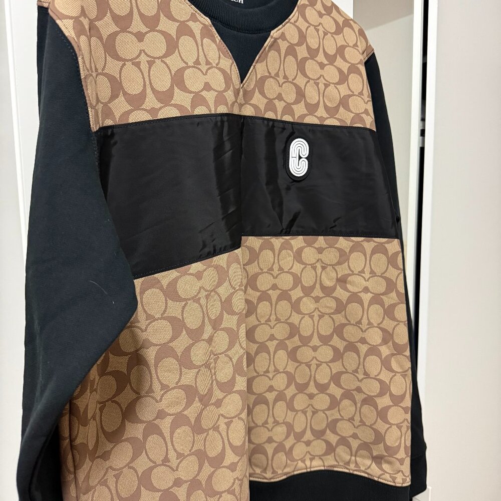 Coach Signature Crewneck Sweatshirt